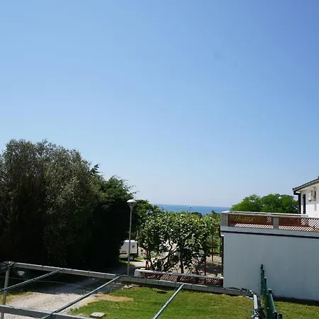 Carli Zambratija (Istria)