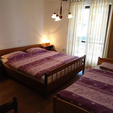 Carli Zambratija (Istria)